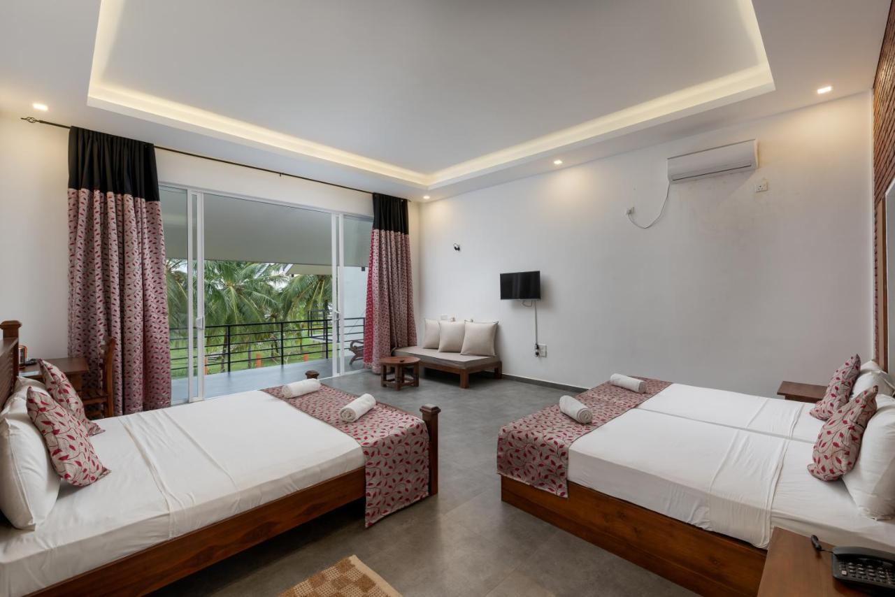 Tara Watergate Hotel ทิซซามาฮารามา ภายนอก รูปภาพ