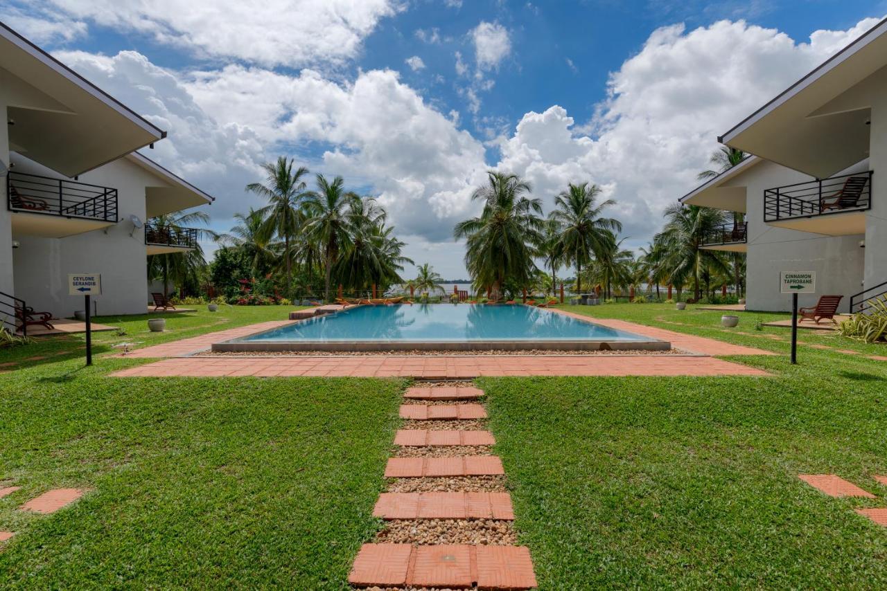 Tara Watergate Hotel ทิซซามาฮารามา ภายนอก รูปภาพ