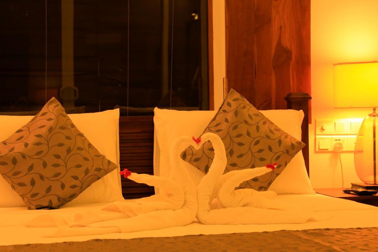 Tara Watergate Hotel ทิซซามาฮารามา ภายนอก รูปภาพ